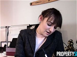 Property fucky-fucky Agent Makes fuck-fest vid With successful customer